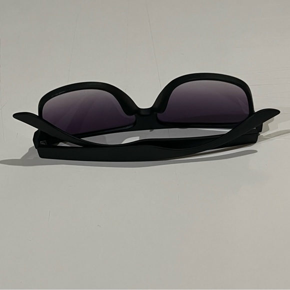 Foster grant party frame sunglasses - Picture 3 of 7